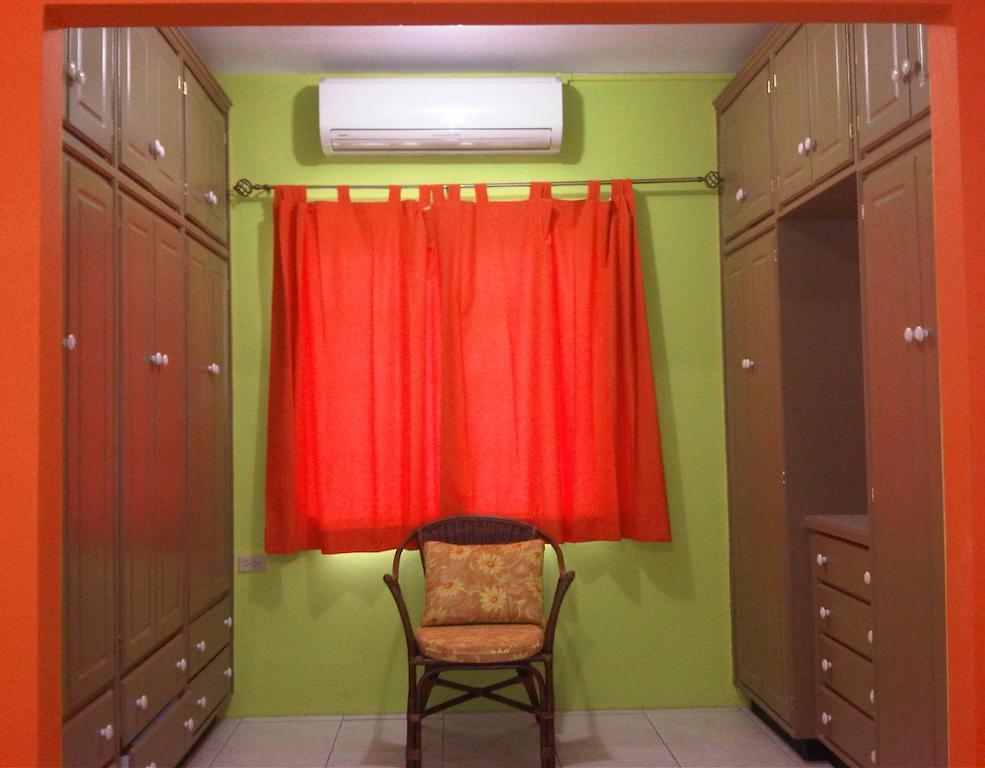 Gascon Villas Port of Spain Room photo